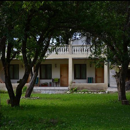 Garden House Mestia Extérieur photo